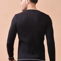 V-Mart Men Pullover image 3