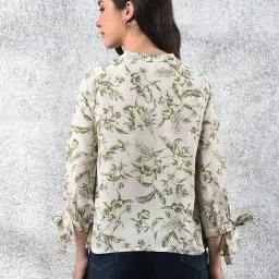 Crimsoune Club Green Floral Three-Quarter Sleeves Top image 2