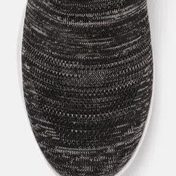 Carlton London Men Woven Design Slip-On Sneakers image 5