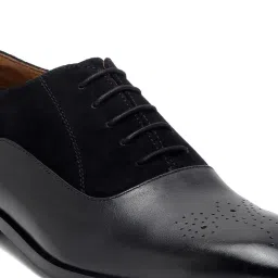 Louis Stitch Men's Obsidian Black Brogue Shoes image 4