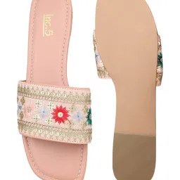 Inc.5 Women's Peach Casual Sandals image 4