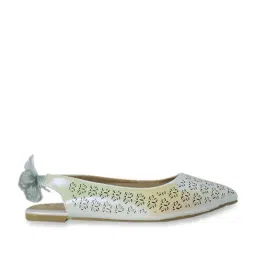 Pantaloons Junior Blue & Beige Ethnic Slip Ons-picture-35