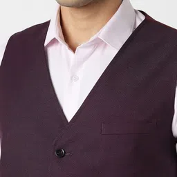 Van Heusen Textured Slim-Fit Single-Breasted Three-Piece Suits image 3