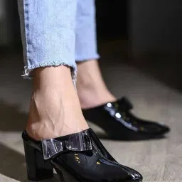 Shoetopia Women's Black Mule Shoes-image-28