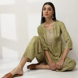 rangriti NEYSA Floral Printed Notch Neck Straight Co-Ord Set image 2