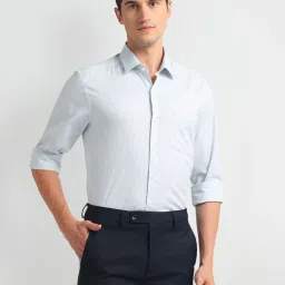 Arrow Light Green Cotton Slim Fit Checks Shirt image 4