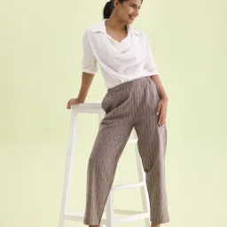 Go Colors! Grey Printed Pencil Pants image 4