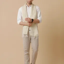 Linen Club Yellow Solid Stole image 4