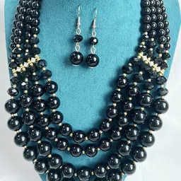 DressBerry Gold Plated Beaded Necklace and Earrings image 4