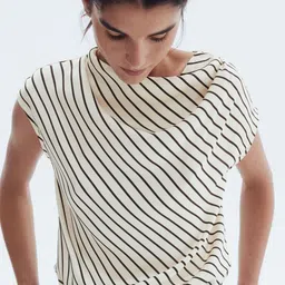H&M Cap-Sleeved Satin Blouse-picture-40