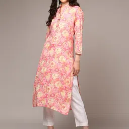 Vaamsi Pink Floral Print Straight Kurta-picture-18