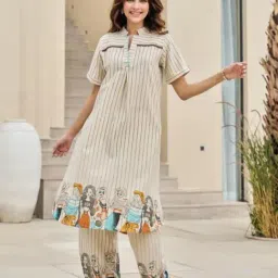 Autumnlane Off White Akira Vanilla Striped Relaxed Fit Kurta Pant Set image 1