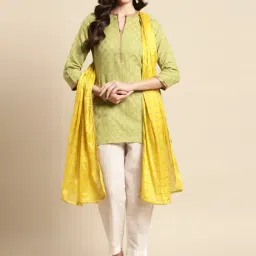 Saadgi Yellow Embellished Dupatta-image-3