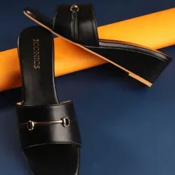 Iconics Women's Black Casual Wedges-picture-33