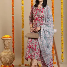 DIVASTRI Women Floral Printed Regular Kurta with Trousers & With Dupatta-picture-30