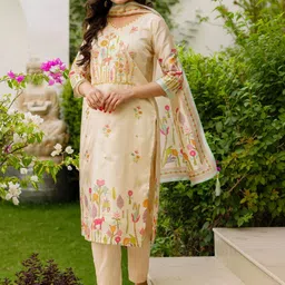 CaniBani Women Floral Embroidered Regular Thread Work Kurta with Trousers & With Dupatta image 3