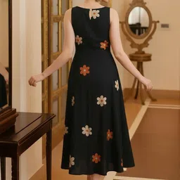 ROOM 19 Floral Print A-Line Midi Dress image 2