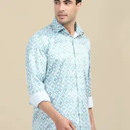 AMSWAN Men Floral Opaque Printed Casual Shirt image 2
