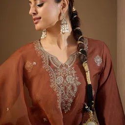 Indo Era Women Ethnic Motifs Embroidered Regular Liva Kurta with Trousers & With Dupatta image 5