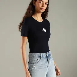 TOMMY HILFIGER Desert Sky Logo Slim Fit Cotton T-Shirt image 4