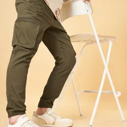 People By Pantaloons Green Cotton Regular Fit Joggers image 4