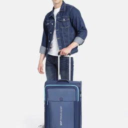 VIP Suprema 8W Medium Trolley Suitcase-picture-13