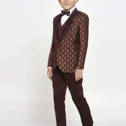 Kids Island Boys Maroon & White Jacquard Full Sleeves Suit Set image 2