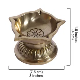 Two Moustaches Ethnic Flower Carved 5 Oil Wicks Brass Diya image 4