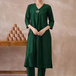Indo Era Women Regular Liva Kurta with Trousers image 4