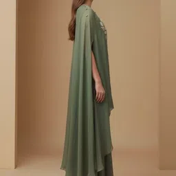 MARC LOUIS Embroidered Round Neck Tunic & Palazzo Co-Ords-picture-42