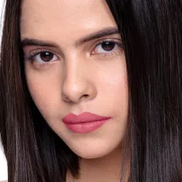 Kiro X Payal Singhal Non-Stop Airy Matte Liquid Lip Rose Blush - 5ml image 4