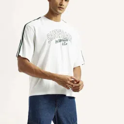 Levi's White Cotton Loose Fit Printed T-Shirt image 4