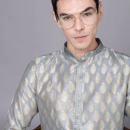 Manyavar Men Grey Ethnic Motifs Regular Kurta with Pyjamas-image-33