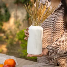 Arte Casa Snow White Vase With Rustic Grass-picture-31