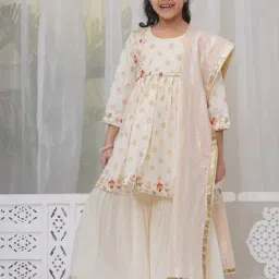 Little Bansi Girls Cream Cotton Self Design Suit Set-picture-31