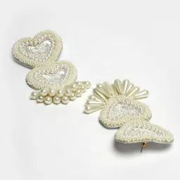 Moedbuille Handcrafted Off White Sequins and Pearls Heart Design Silver Plated Tasselled Earrings image 4