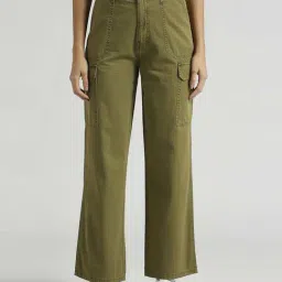 Pepe Jeans Olive Green Cotton Cargo Pants-picture-26