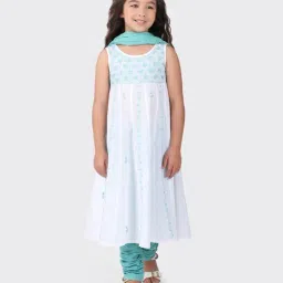 Fabindia Kids White Cotton Embroidered Suit Set With Dupatta-picture-34