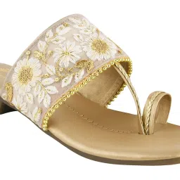 Shoetopia Kids Gold Toe Ring Sandals image 4
