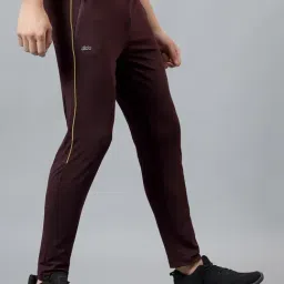 DIDA Maroon Regular Fit Solid Sports Trackpants image 3