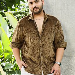 Instafab Plus Plus Size Comfort Spread Collar Roll-Up Sleeves Velvet Shirt-picture-16