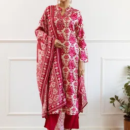 Anouk Pink Floral Printed Mandarin Collar Straight Kurta With Trousers & Dupatta-picture-39