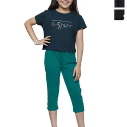 BAESD Girls Pack Of 3 Solid Side Piping Regular Capris-image-61