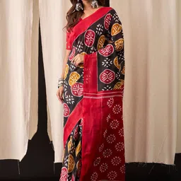 Munir Women Ethnic Motifs Printed Pure Cotton Ikat Saree-image-99
