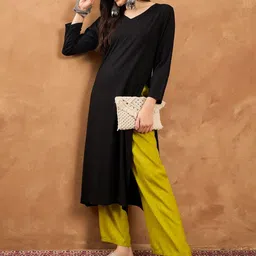 InWeave Women Solid Kurta with Trousers image 2