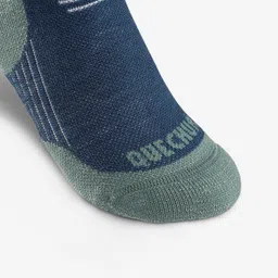 quechua Kids’ gloves and socks set, 4-14 years - Limited Edition - Green image 4