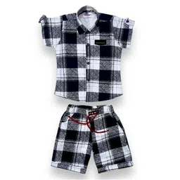 FLUEMART Boys Checked Shirt with Shorts image 2