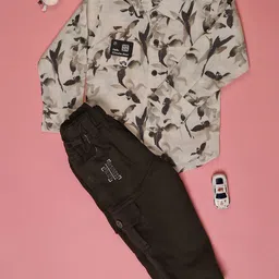 V-Mart Boys Printed Shirt with Trousers-picture-18