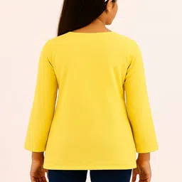 BlueWears Ethnic Motifs Embroidered V-Neck Thread Work Thread Work Kurti image 2