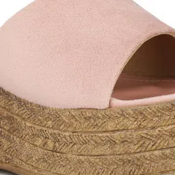 Inc.5 Women's Peach Casual Wedges image 5